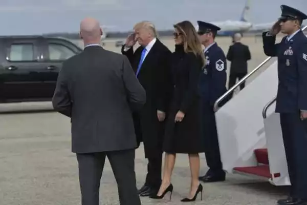 Donald Trump And Wife Land in Washington DC Ahead Of Inauguration Ceremony